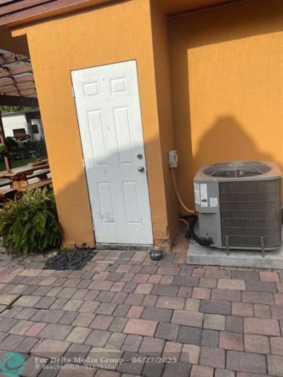 14500 NE 2nd Ave, Miami, FL 33161 Photo