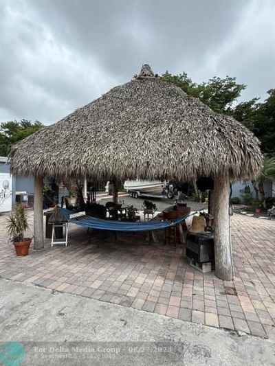 14500 NE 2nd Ave, Miami, FL 33161 Photo