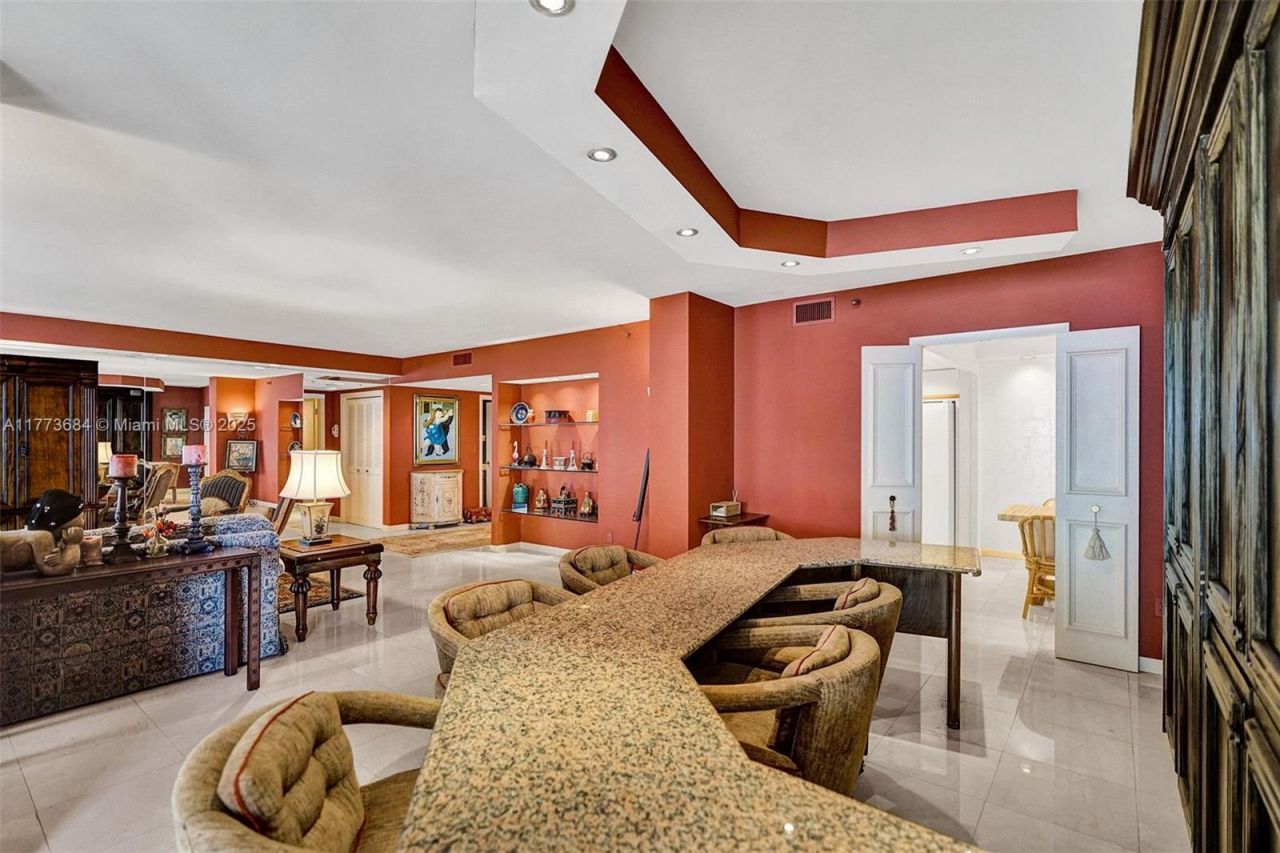 10175 Collins Ave, Unit 404, Bal Harbour, FL 33154 Photo