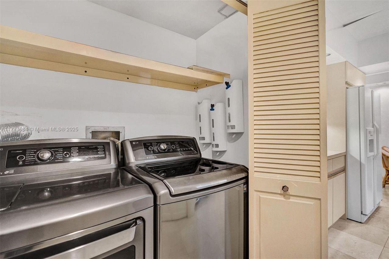 10175 Collins Ave, Unit 404, Bal Harbour, FL 33154 Photo