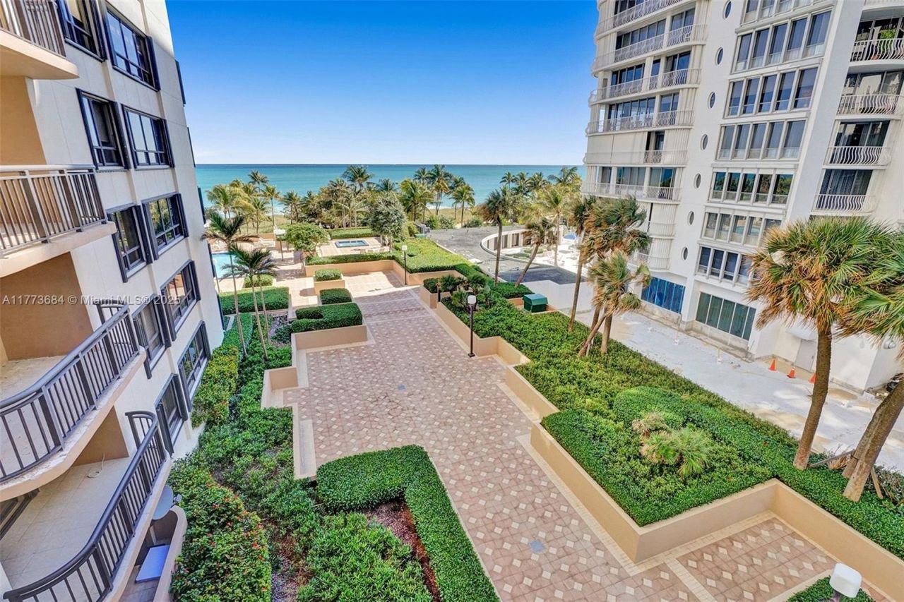 10175 Collins Ave, Unit 404, Bal Harbour, FL 33154 Photo