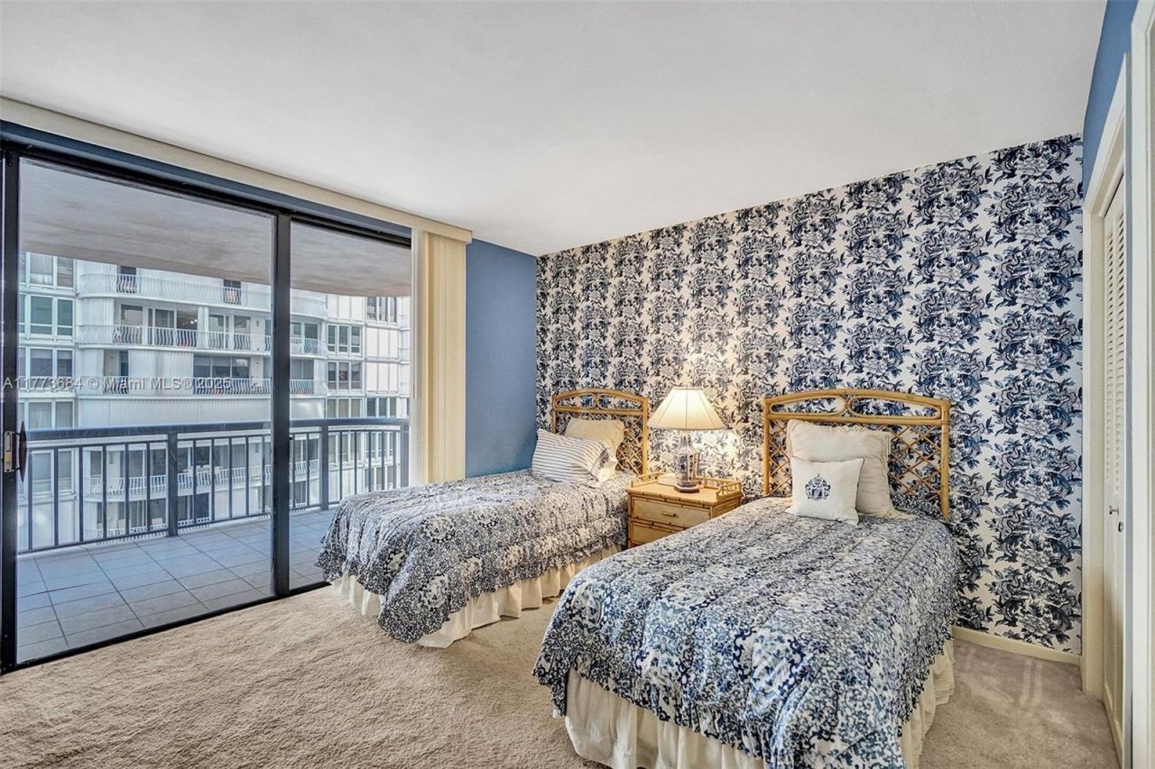 10175 Collins Ave, Unit 404, Bal Harbour, FL 33154 Photo