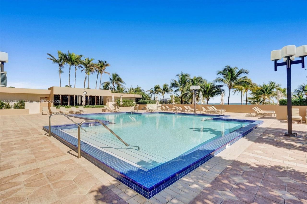 10175 Collins Ave, Unit 404, Bal Harbour, FL 33154 Photo