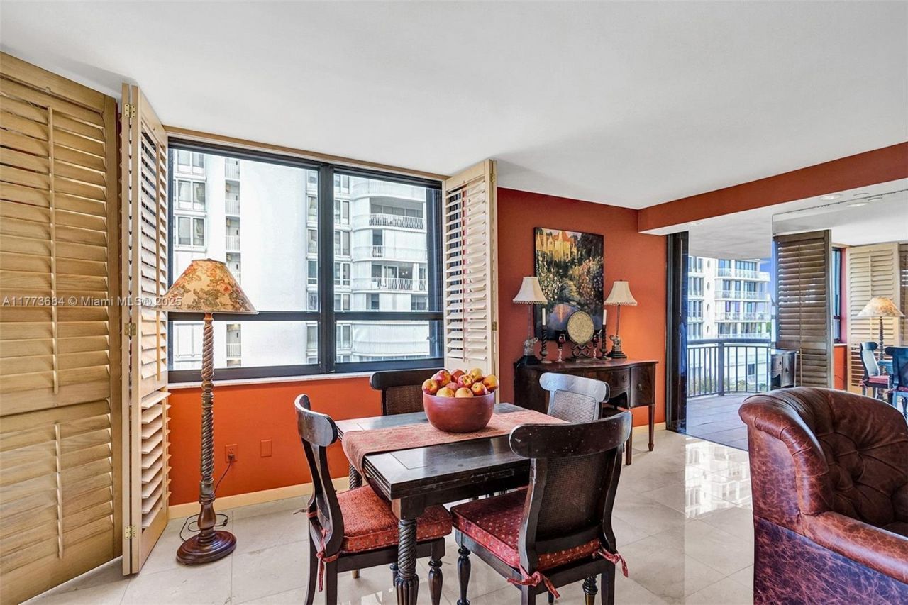 10175 Collins Ave, Unit 404, Bal Harbour, FL 33154 Photo