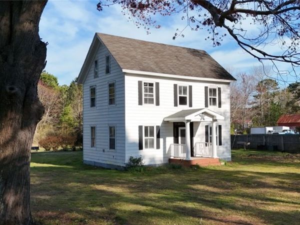 2307 New Point Comfort Highway, Mathews, VA 23109