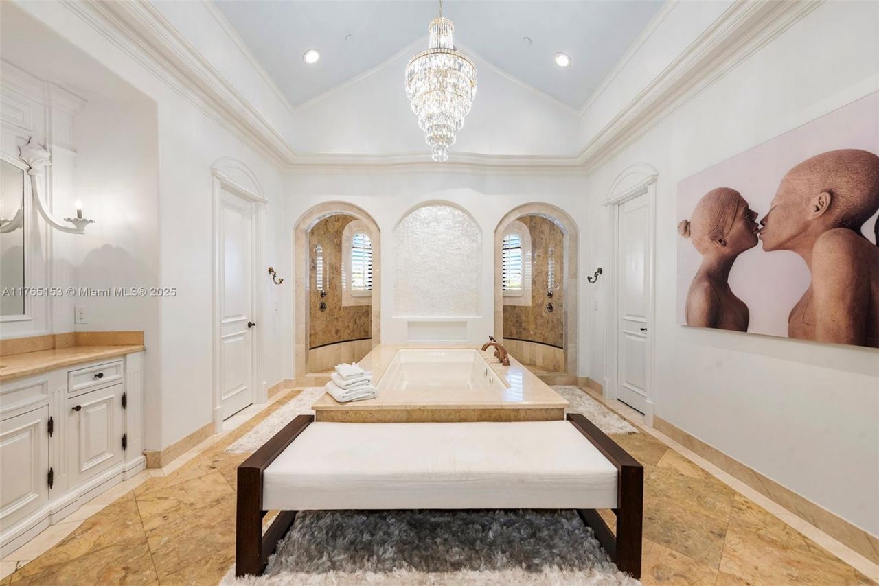 3201 NE 27th Ave, Lighthouse Point, FL 33064 Photo