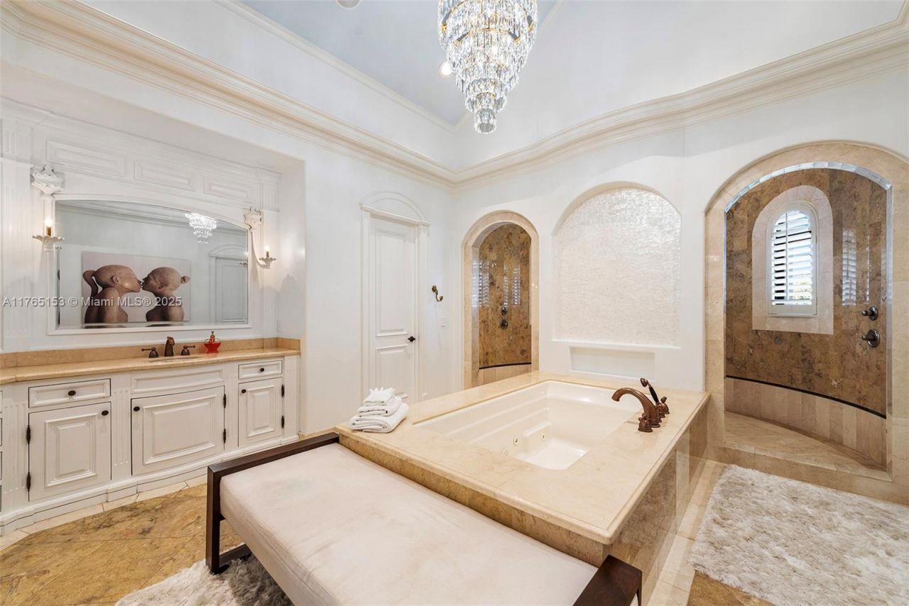 3201 NE 27th Ave, Lighthouse Point, FL 33064 Photo