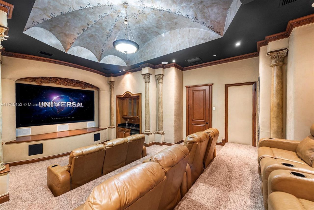 3201 NE 27th Ave, Lighthouse Point, FL 33064 Photo