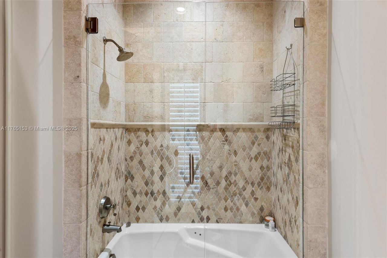 3201 NE 27th Ave, Lighthouse Point, FL 33064 Photo