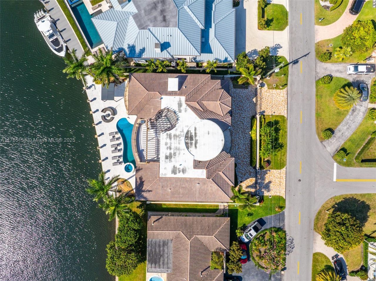 3201 NE 27th Ave, Lighthouse Point, FL 33064 Photo