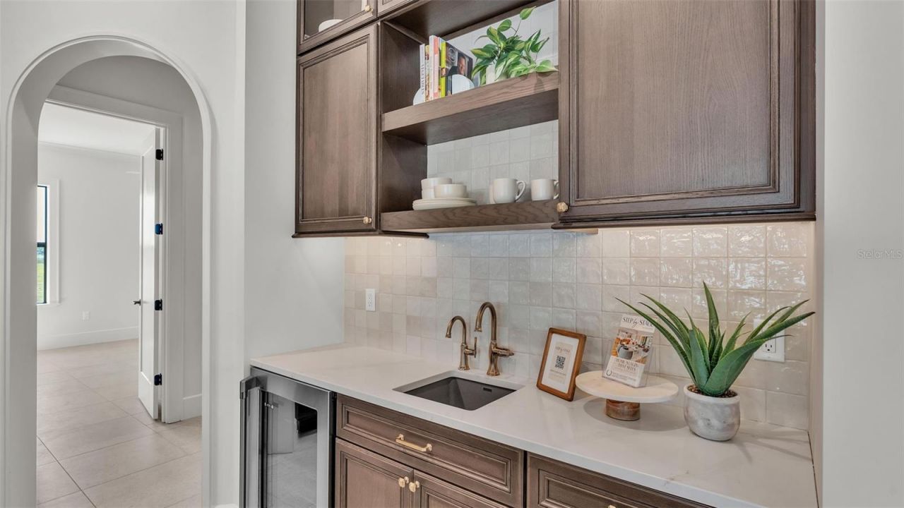 5472 Shoreview Drive, Lakeland, FL 33809 Photo