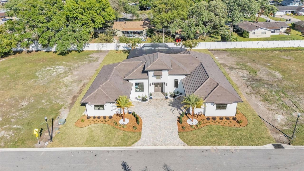 5472 Shoreview Drive, Lakeland, FL 33809 Photo