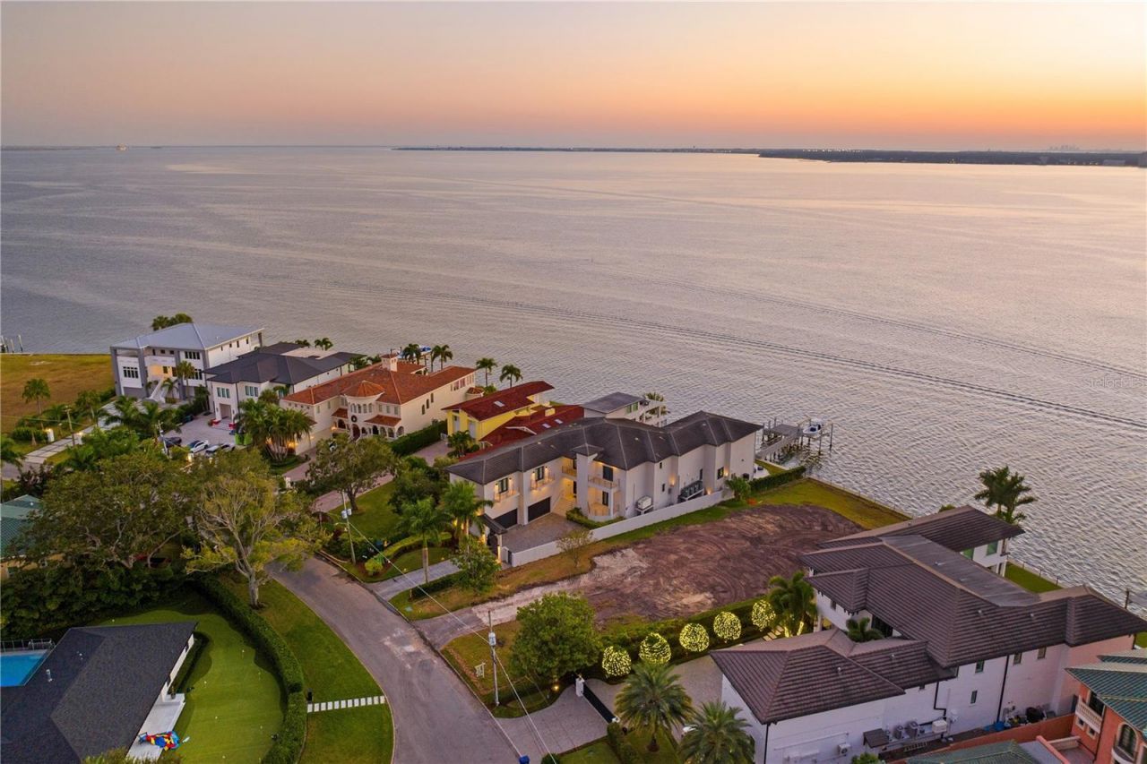 80 Martinique Avenue, Tampa, FL 33606 Photo