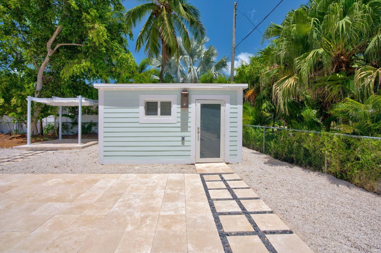15 Seaside Avenue, Key Largo, FL 33037 Photo