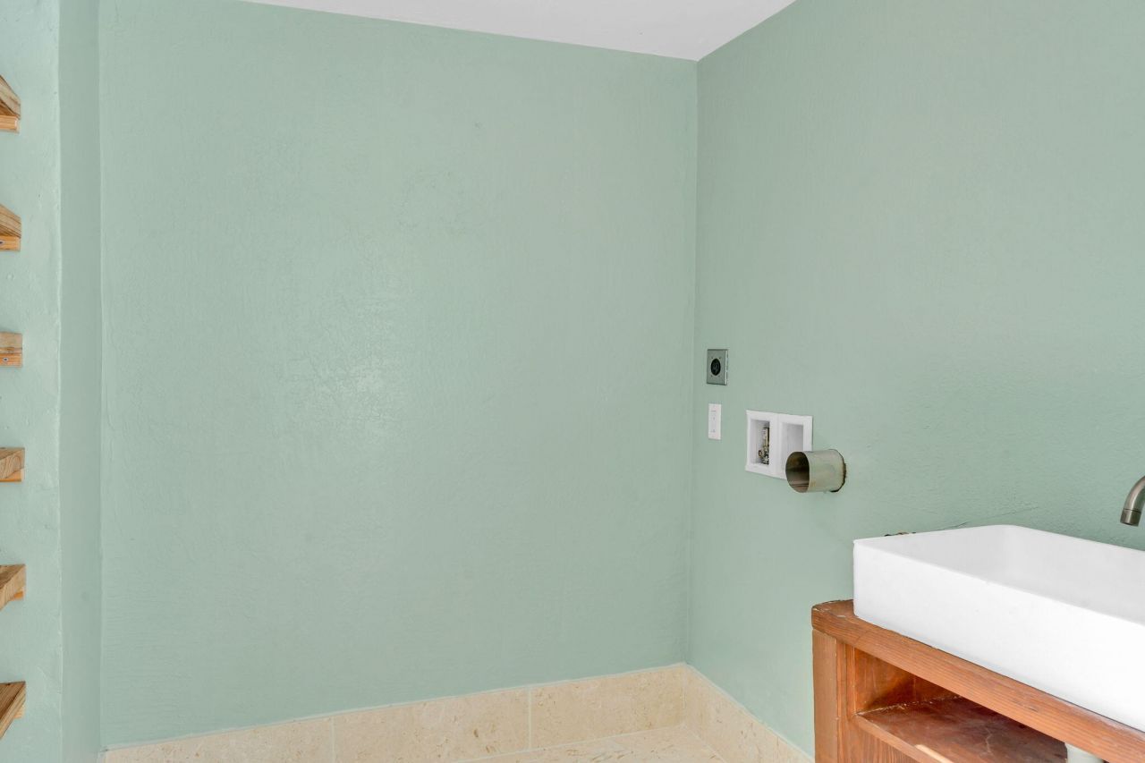 15 Seaside Avenue, Key Largo, FL 33037 Photo