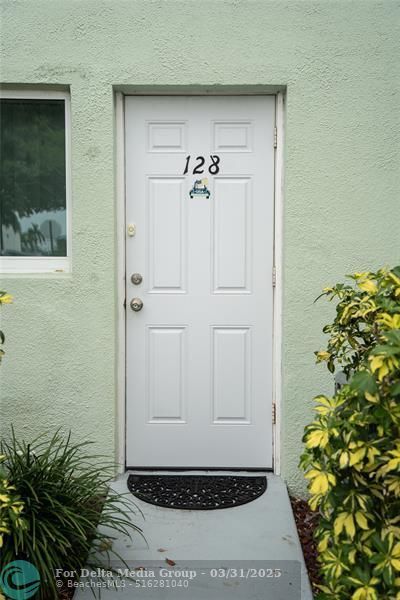 2100 NE 38th St, Unit 128, Lighthouse Point, FL 33064 Photo