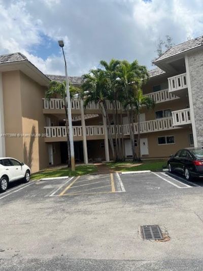 7430 Miami Lakes Dr, Unit E110, Miami Lakes, FL 33014 Photo