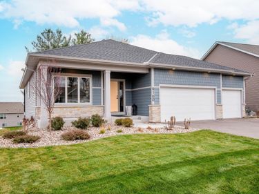 9160 62nd Street S, Cottage Grove, MN 55016