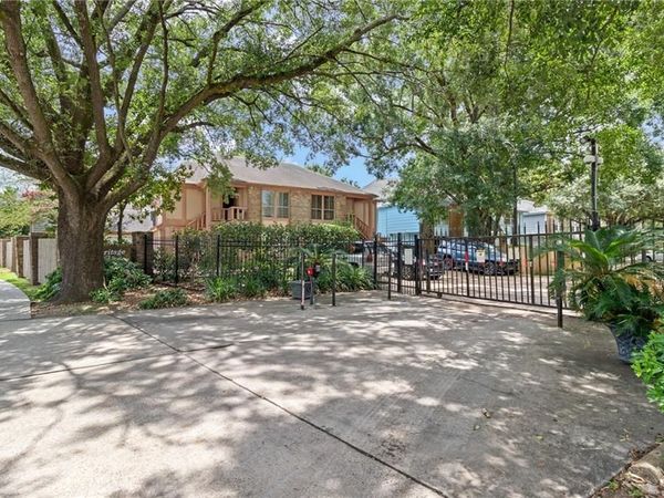 10 HERITAGE Lane, Unit 38, New Orleans, LA 70114