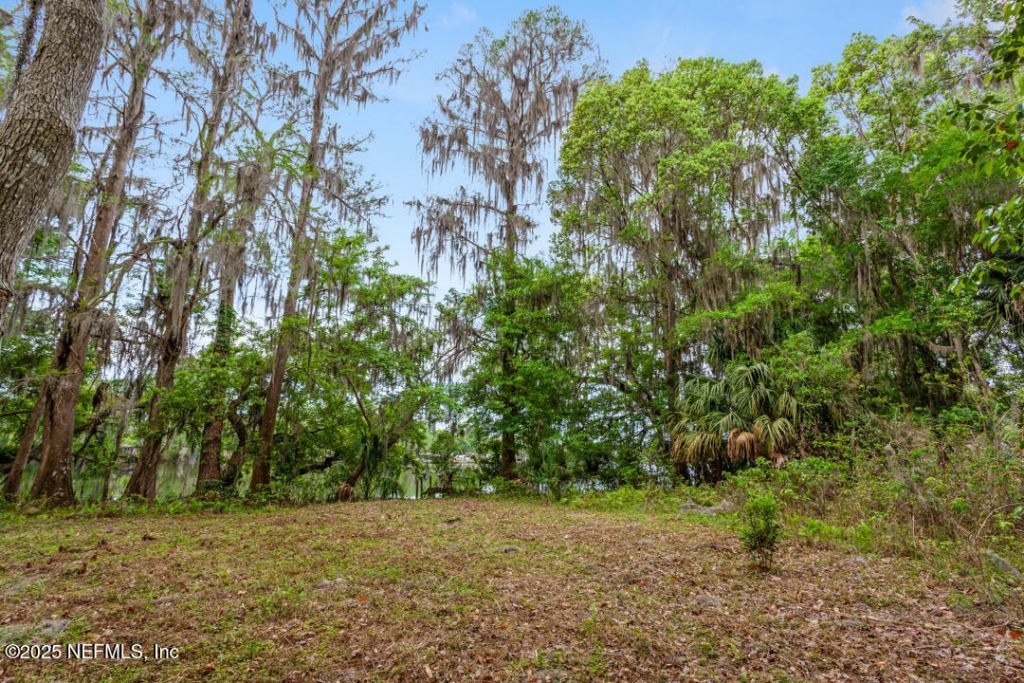 1017 Old Gainesville Highway, Interlachen, FL 32148 Photo