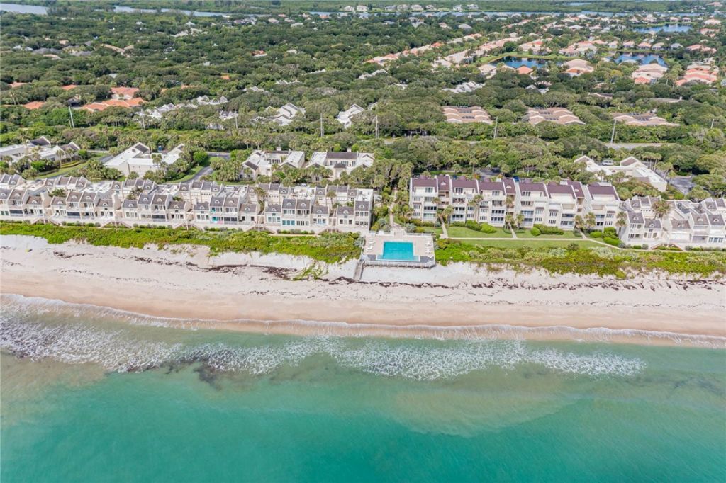 8382 Satin Leaf Court, Unit 8382, Vero Beach, FL 32963 Photo