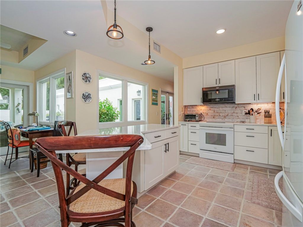 8382 Satin Leaf Court, Unit 8382, Vero Beach, FL 32963 Photo