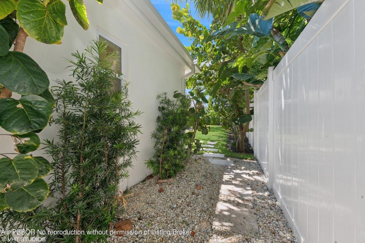 131 Harvard Drive, Lake Worth, FL 33460 Photo