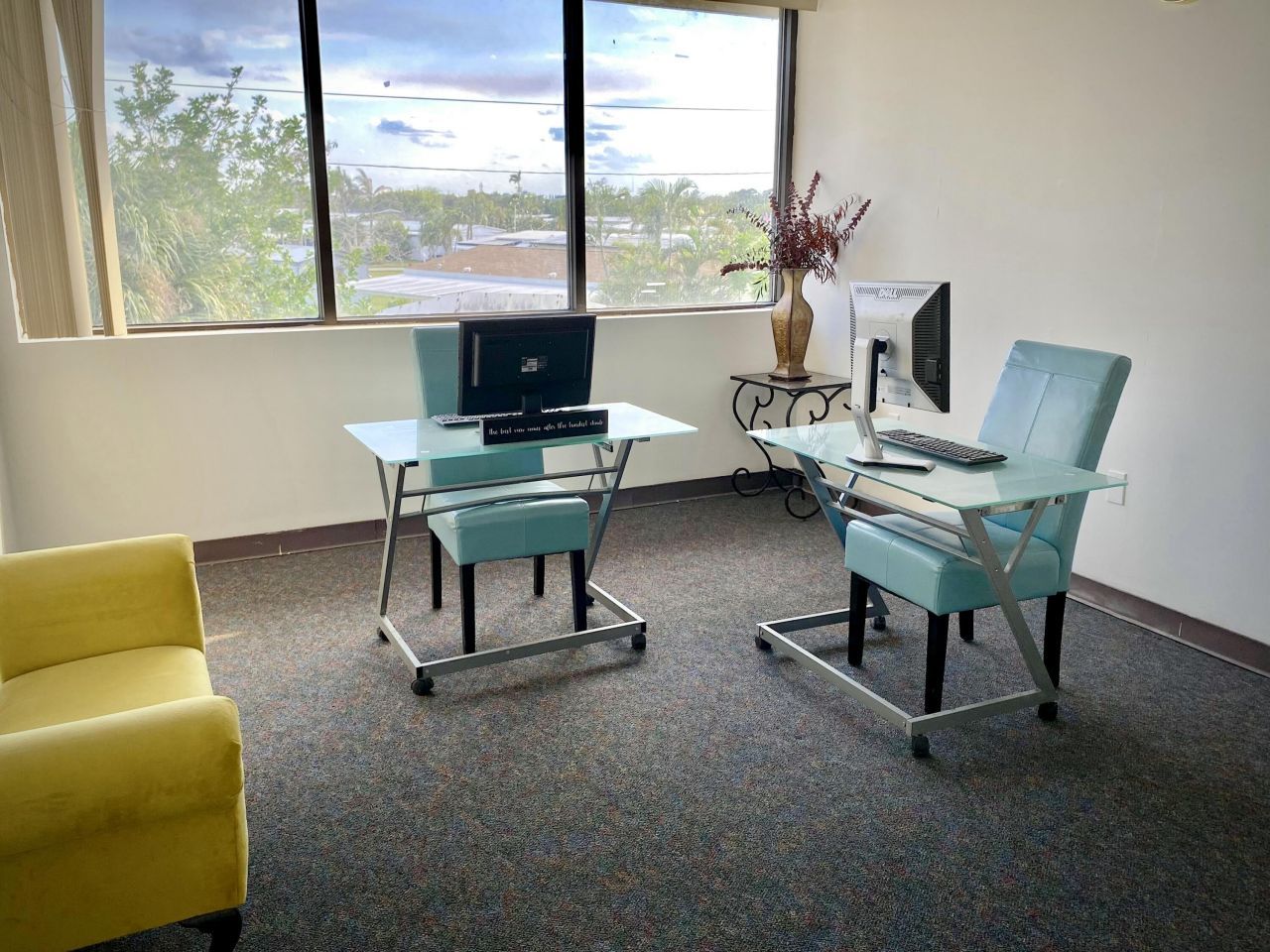 4119 W Blue Heron Boulevard, Unit 23, Riviera Beach, FL 33404 Photo