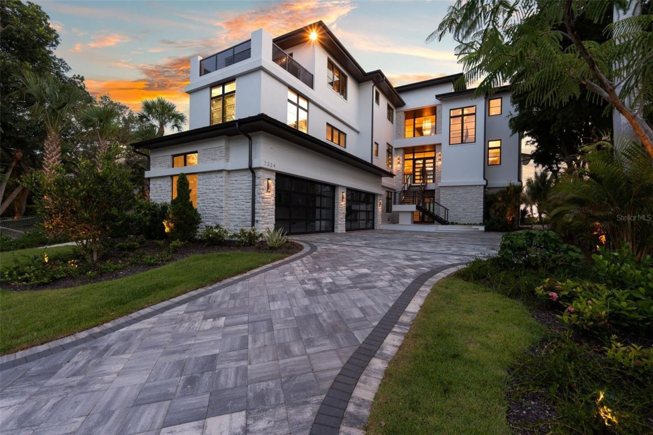 7324 Point Of Rocks Road, Sarasota, FL 34242 Photo