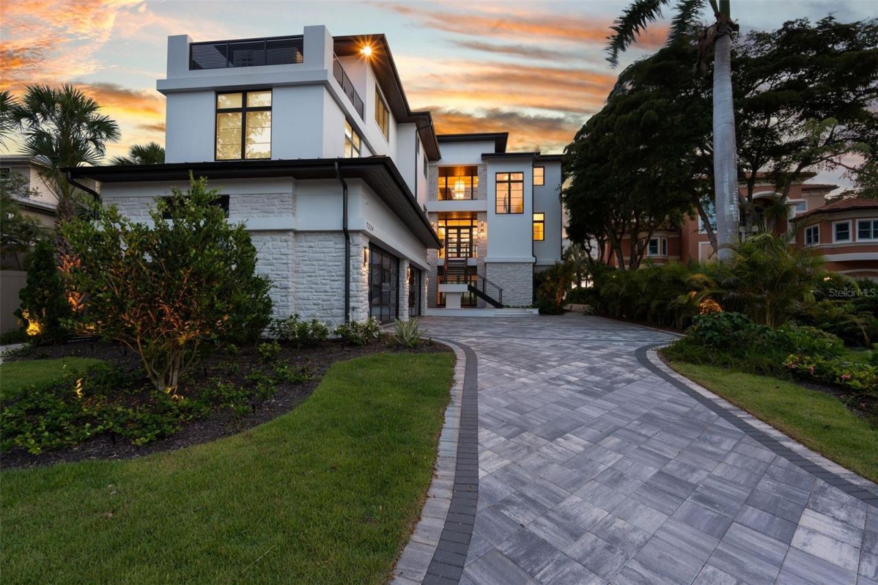 7324 Point Of Rocks Road, Sarasota, FL 34242 Photo