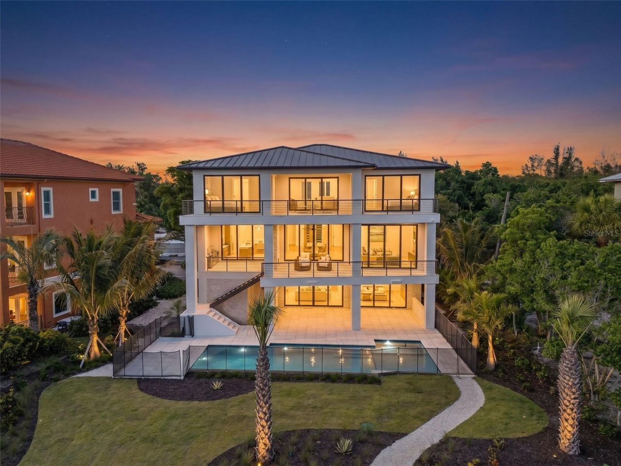 7324 Point Of Rocks Road, Sarasota, FL 34242 Photo