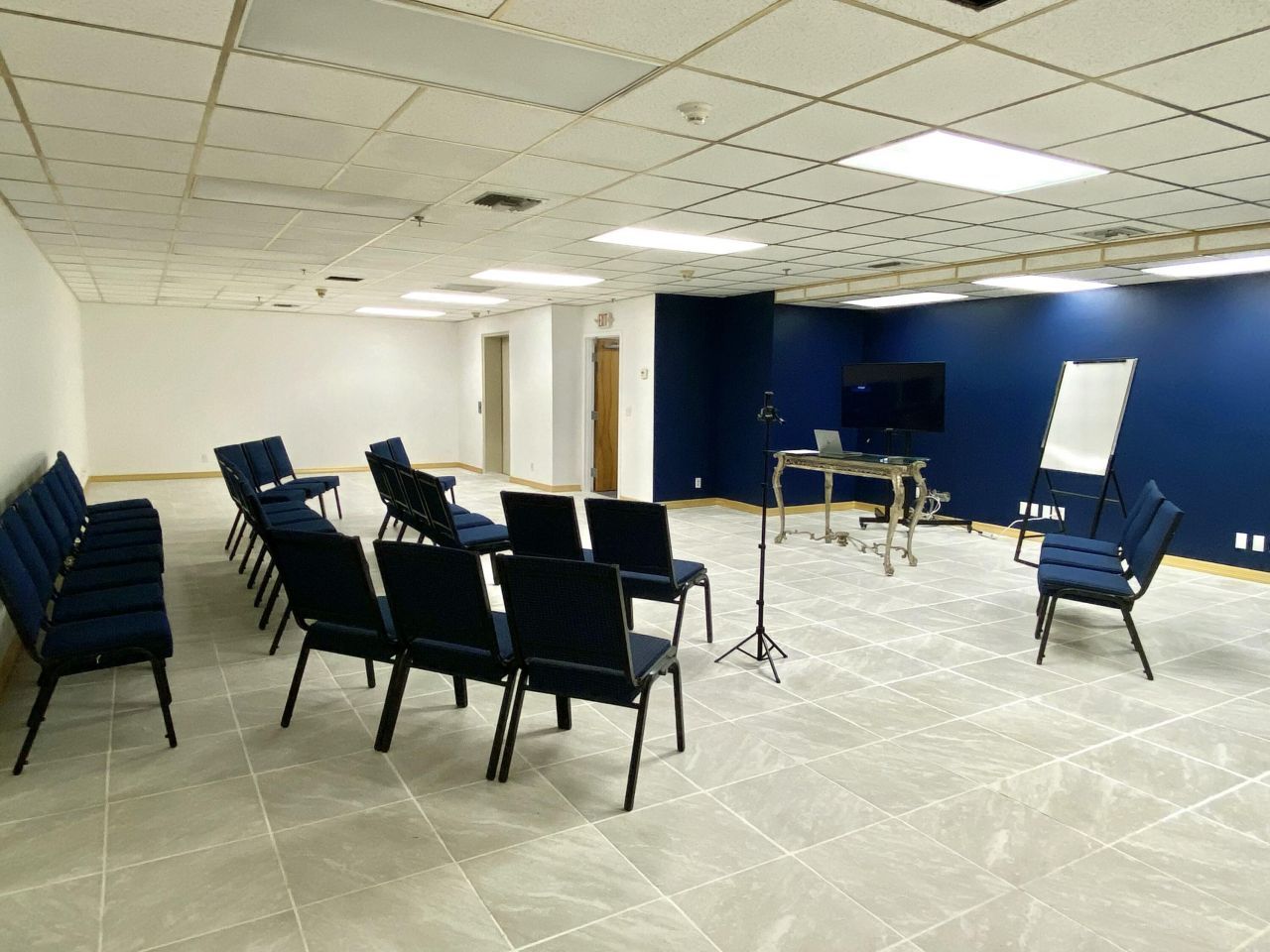 4119 W Blue Heron Boulevard, Unit 21, Riviera Beach, FL 33404 Photo