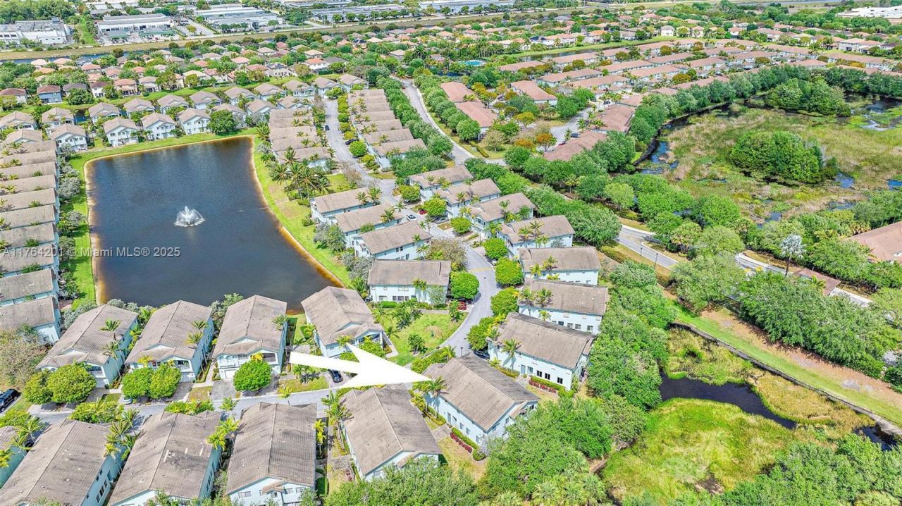 3229 Laurel Ridge Cir, Unit 3229, Riviera Beach, FL 33404 Photo