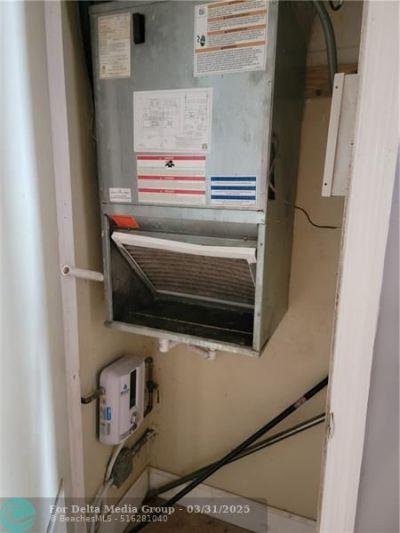 1010 NW 3rd Avenue, Hallandale Beach, FL 33009 Photo