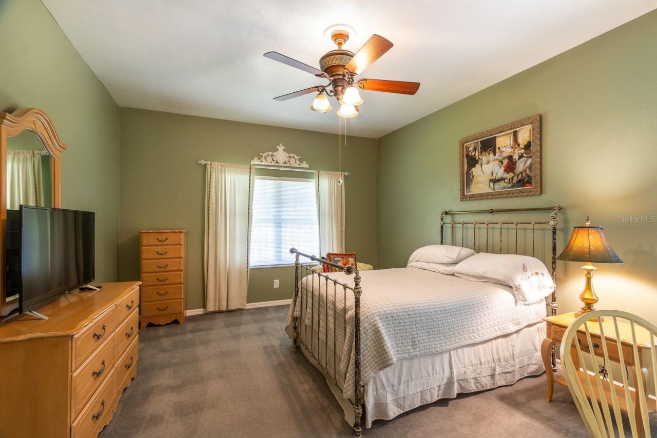 5620 NW 45th Lane, Gainesville, FL 32606 Photo