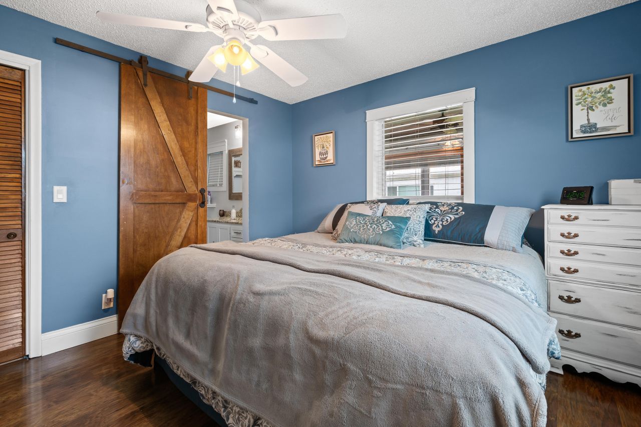 2105 Alfred Drive Drive Sw, Boynton Beach, FL 33426 Photo