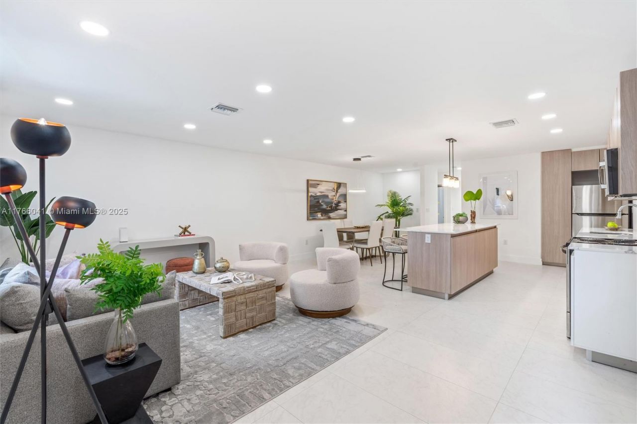 1212 NW 6th Ct, Fort Lauderdale, FL 33311 Photo