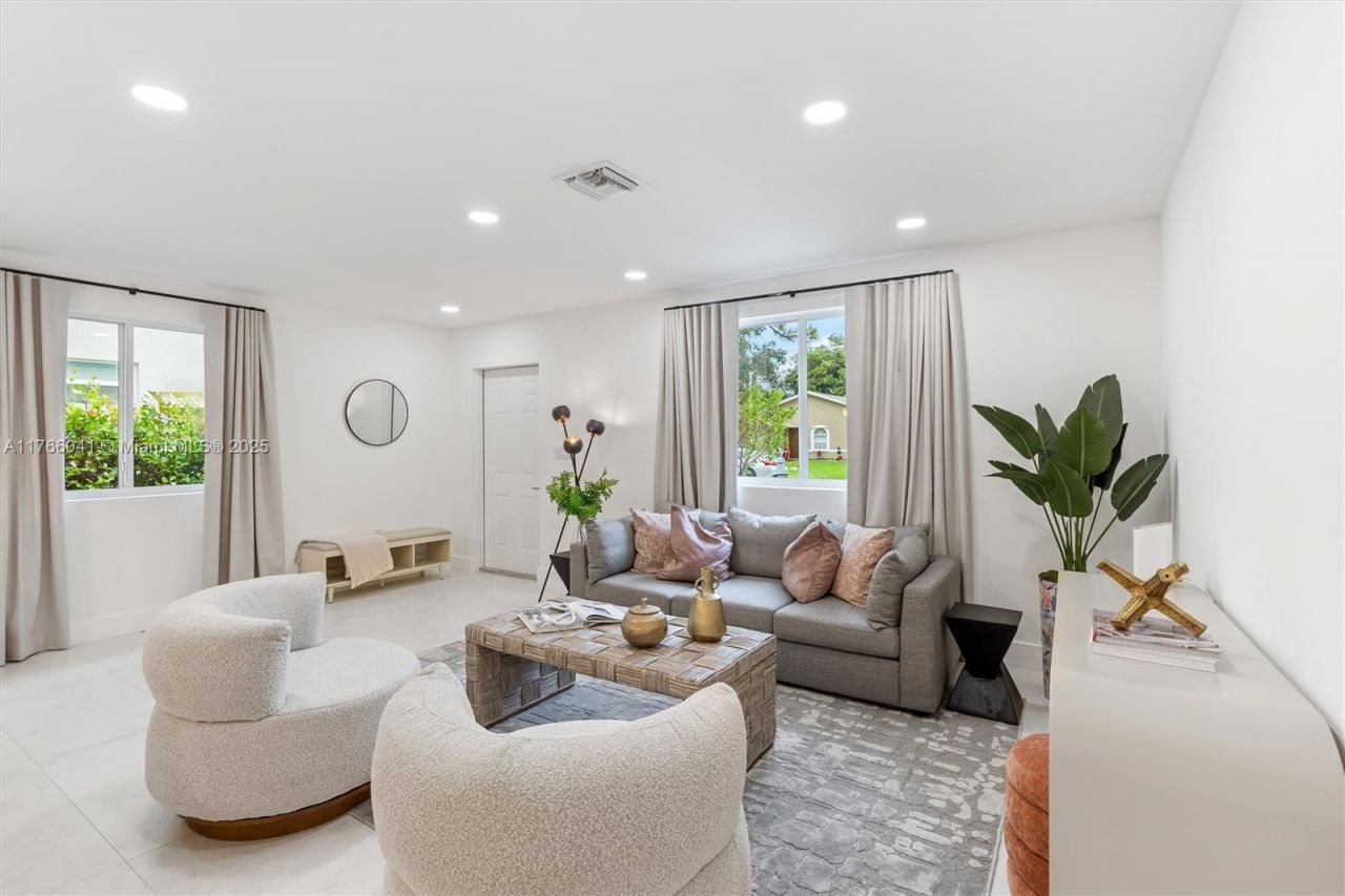 1212 NW 6th Ct, Fort Lauderdale, FL 33311 Photo