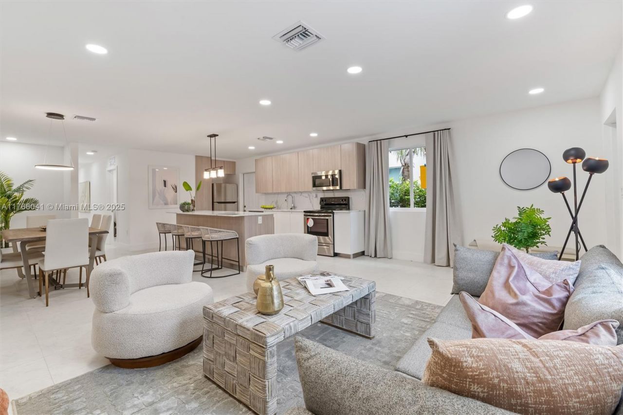 1212 NW 6th Ct, Fort Lauderdale, FL 33311 Photo