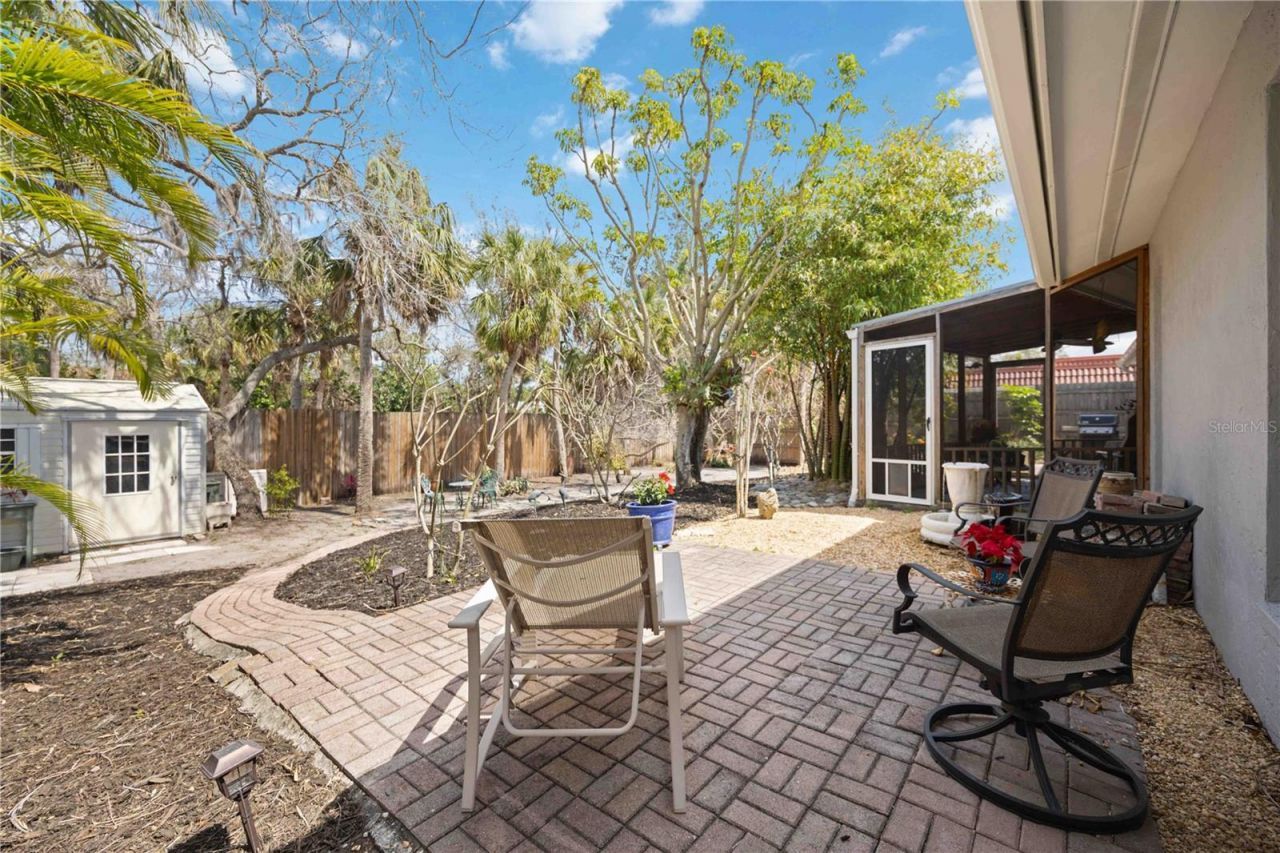 711 Birdsong Lane, Sarasota, FL 34242 Photo