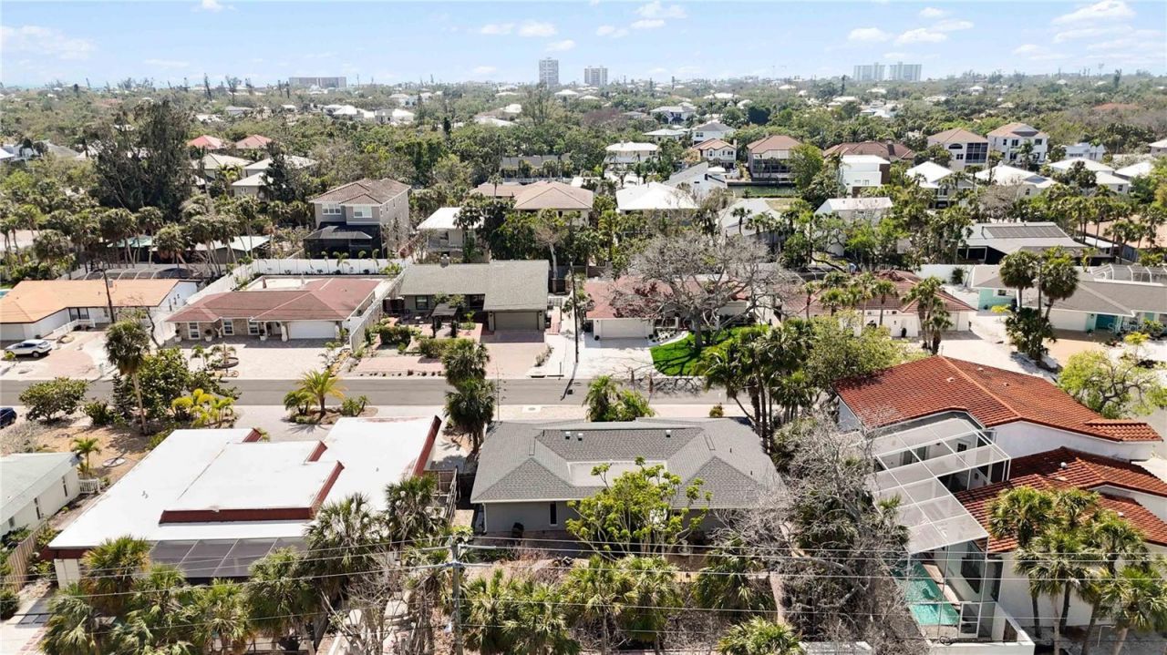 711 Birdsong Lane, Sarasota, FL 34242 Photo