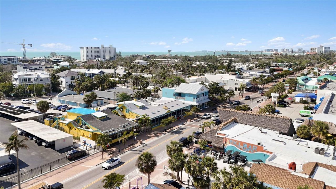 711 Birdsong Lane, Sarasota, FL 34242 Photo