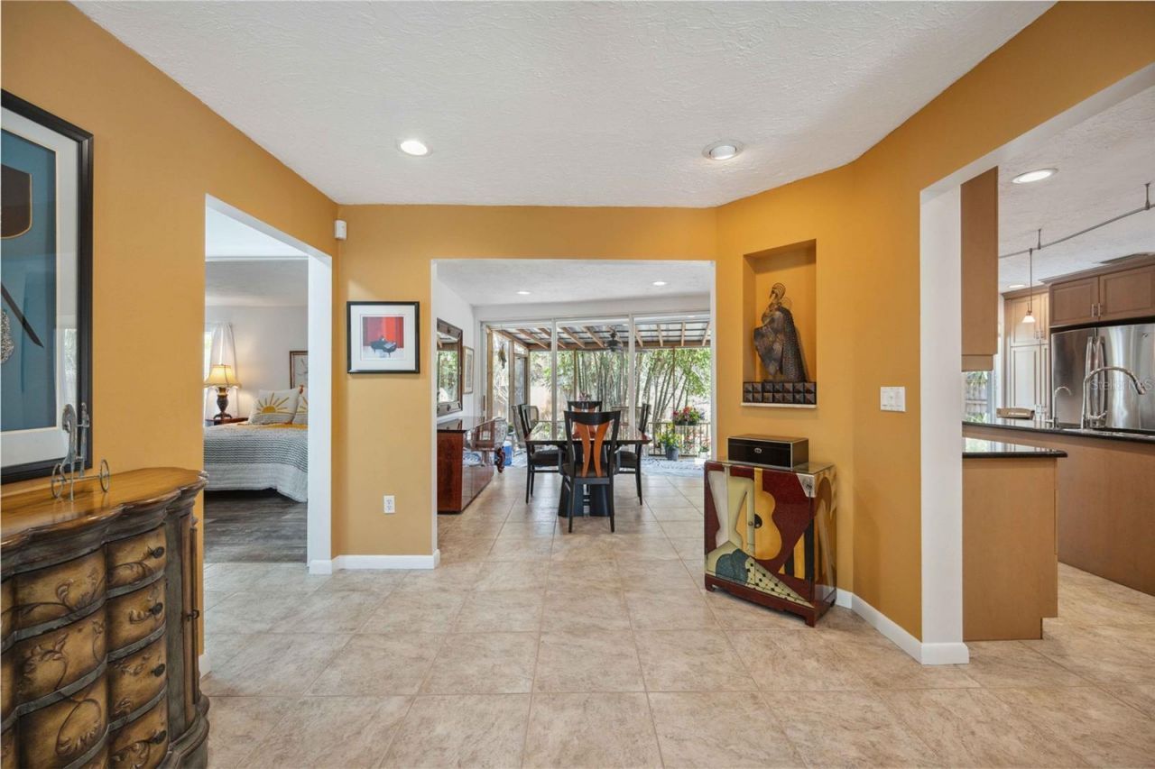 711 Birdsong Lane, Sarasota, FL 34242 Photo