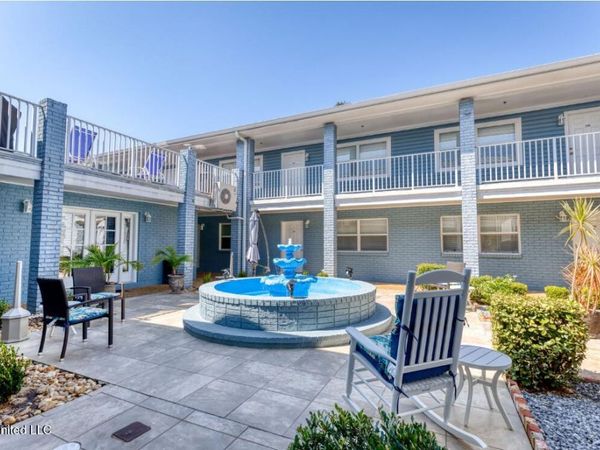 1282 Beach Boulevard, Biloxi, MS 39530