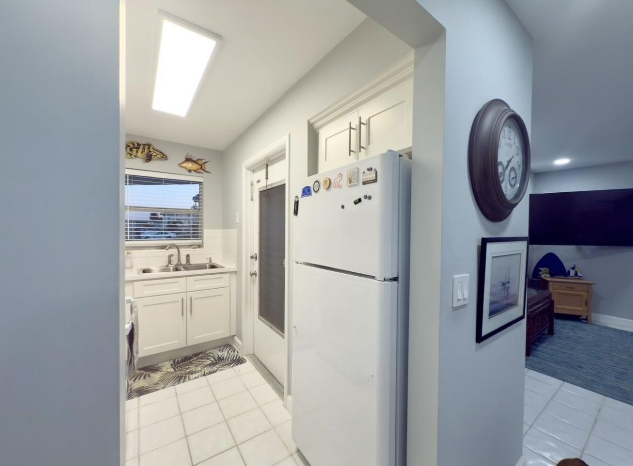 110 Shore Court, Unit 108, North Palm Beach, FL 33408 Photo