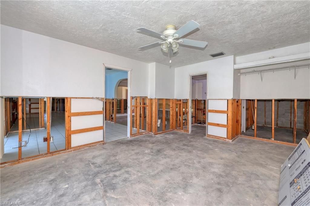 1888 Coral Cir, North Fort Myers, FL 33903 Photo