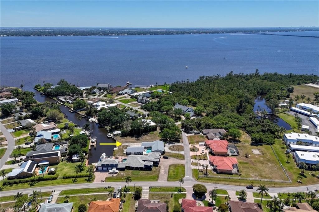 1888 Coral Cir, North Fort Myers, FL 33903 Photo