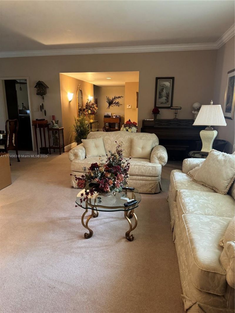 14679 Glencairn Rd, Miami Lakes, FL 33016 Photo