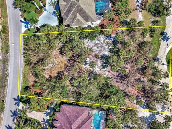 2349 Wulfert Rd, Sanibel, FL 33957
