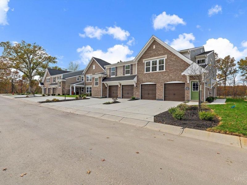 300 Parkview Lane, Unit 90300, Miami Twp, OH 45150 Photo 6